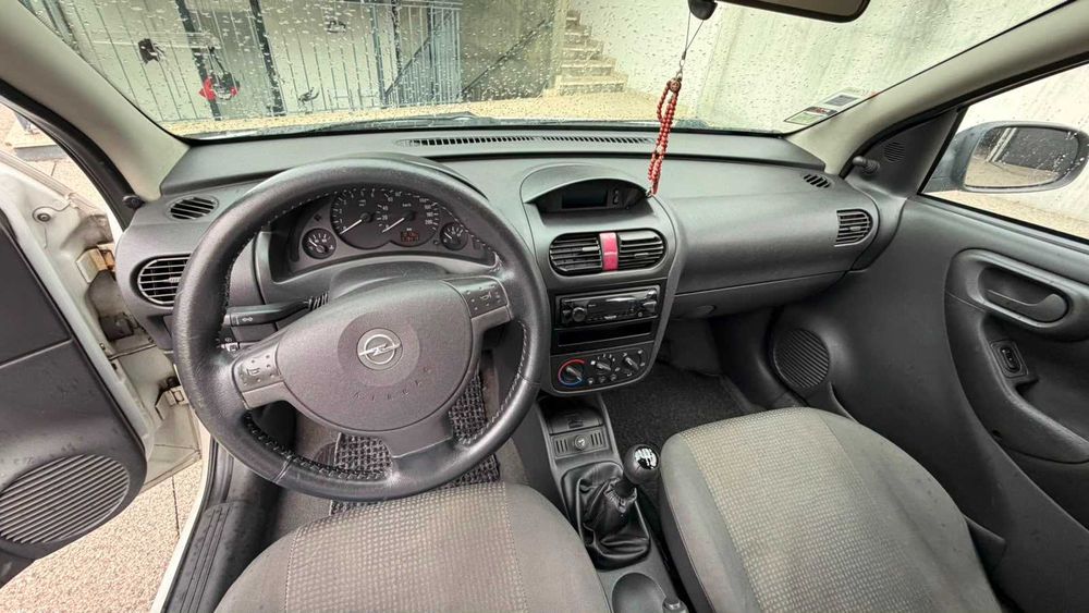 carro Opel Corsa