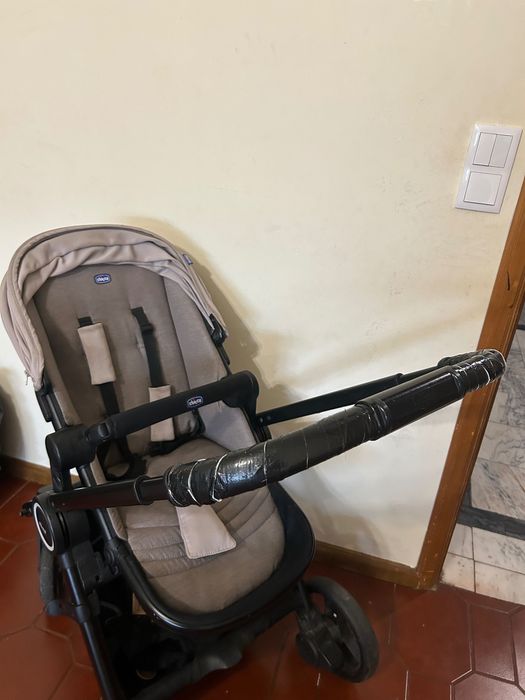 Carrinho de bebé Chicco + ovinho – bom estado
