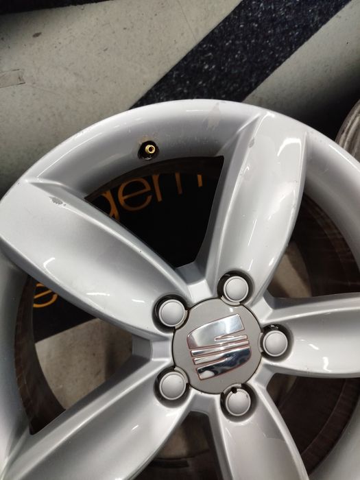 Jantes 17 originais SEAT Leon 5×112
