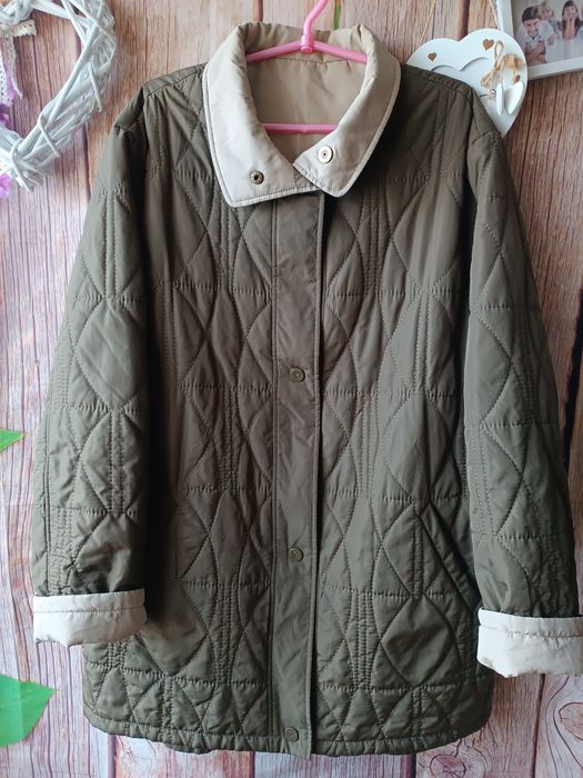 Весняна двостороння куртка р 54.