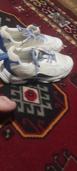 Кроссовки мужские Sinsay!!!