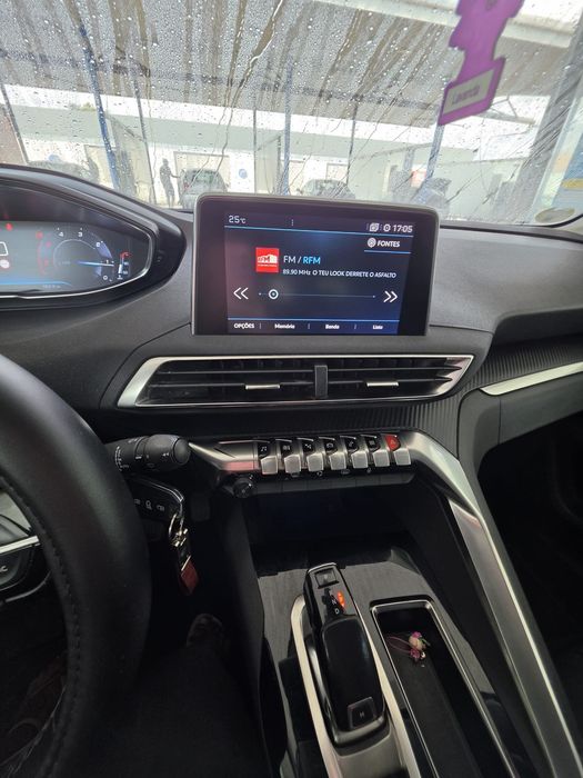 Peugeot 5008 — fotografia 4