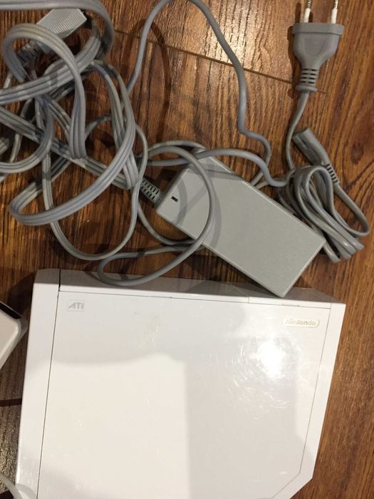 Nintendo Wii  - с играми - комплект включил и играй