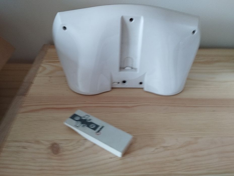 maxBass Speaker for iPods, Multiple Models64739236284675124