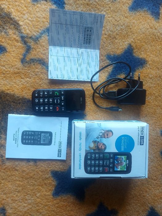 Telefon komórkowy
