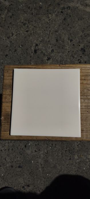 Продам плитку 15х15