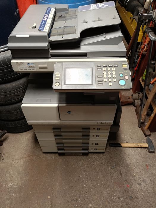 Ksero konica minolta bizhub 250 drukarka skaner kopiarka
