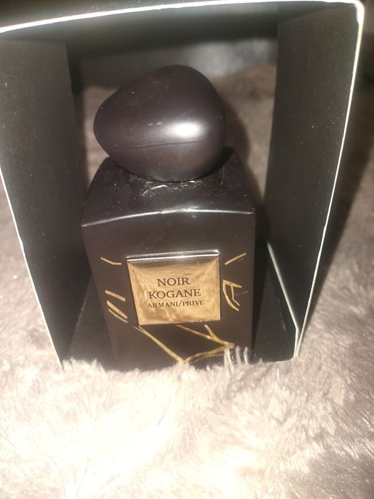 Armani prive noir kogane