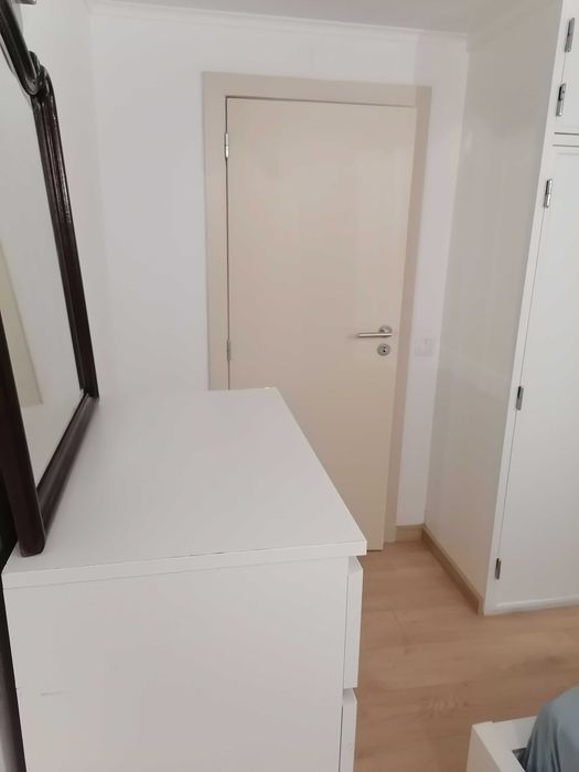 quarto em T2 para alugar