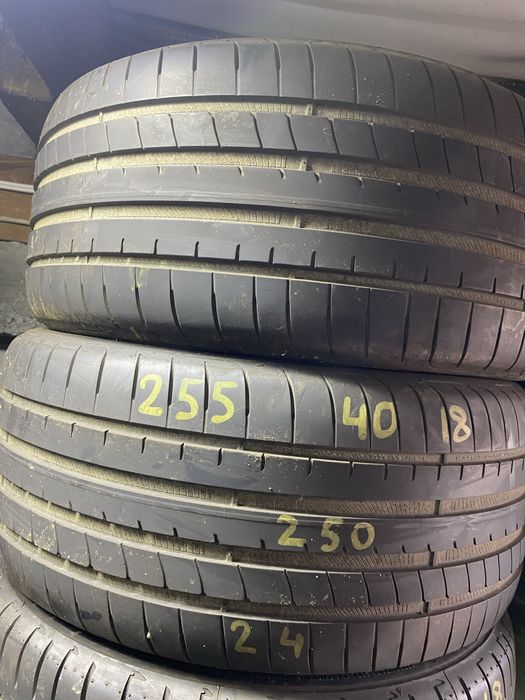 255/40r18 Good Year