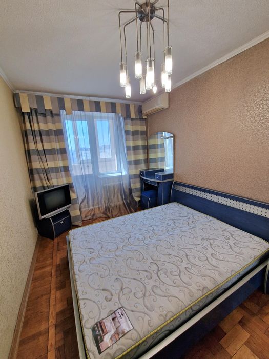 Продам 3 ком.квартиру жм Солнечный ул.Прогрессивная