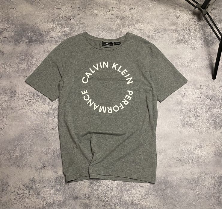 Футболка Calvin Klein Performance