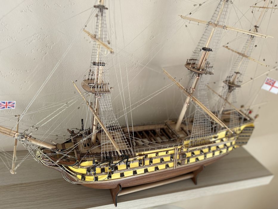 Model żaglowca HMS Victory ręcznie zbudowany