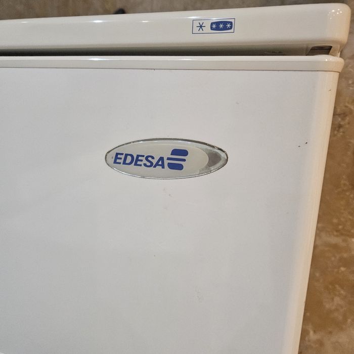 Frigorífico Edesa  20€