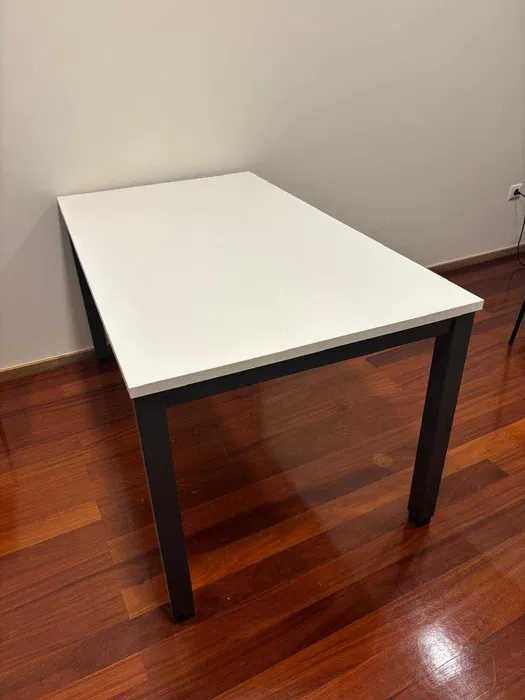 Impressora multifunções cores + Mesa 140x80 + 8 cartuchos novos