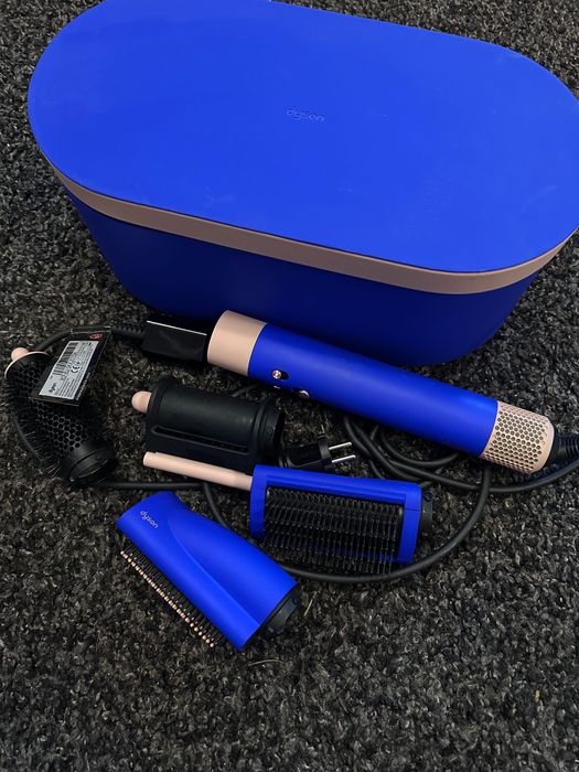 Multistyler i suszarka Dyson Airwrap w idealnym stanie