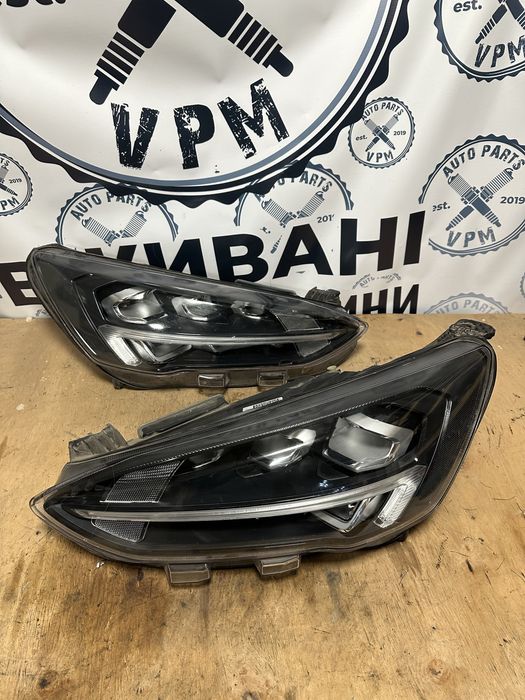 Фара передня ліва права комплект Ford Focus MK4 Full Led ДЕФЕКТ