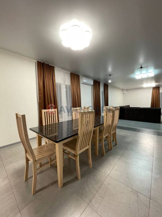 Продам новый дом Ермолаевка ,5 км от Днепра