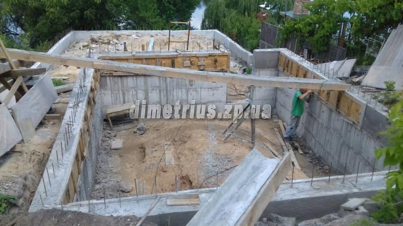 Бетонные работы,стяжки Армопояс кровля кладка кирпича газобетона