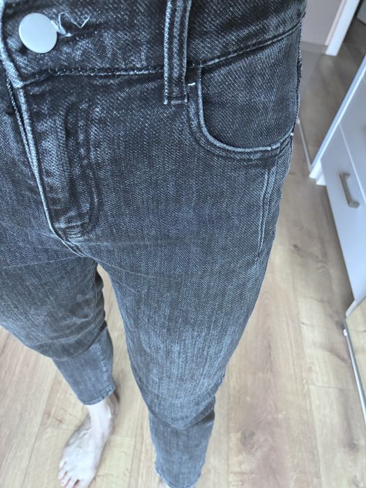 Ciemny denim czarne jeansy M / 38