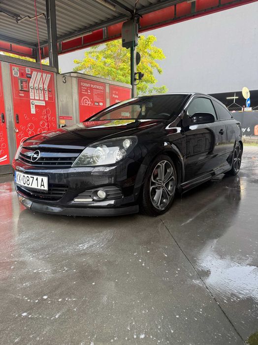 Opel Astra H GTC 2.0T LPG