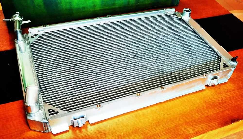 Radiador Nissan Patrol GQ Y60 2.8 e 4.2 Diesel TD42 3.0 Gasolina RB30S