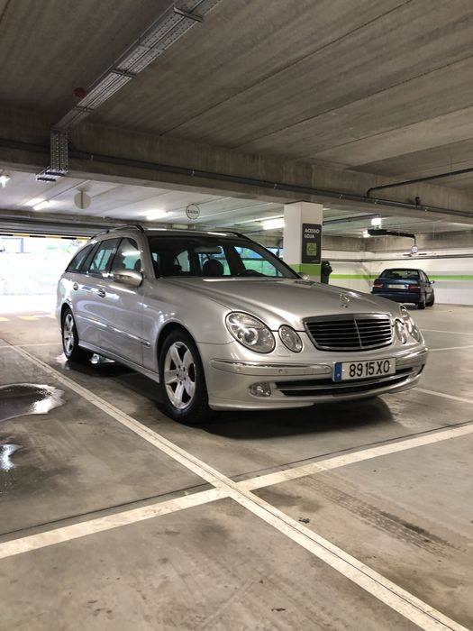 Mercedes-Benz 220