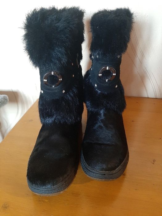 Натуральні зимові унти