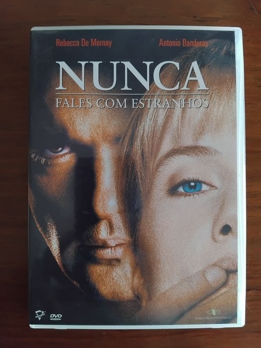 Dvd - Nunca Fales com Estranhos