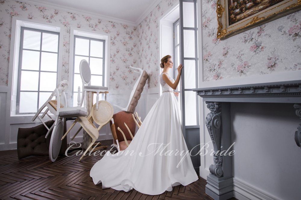 Продам свадебное платье 2018 года