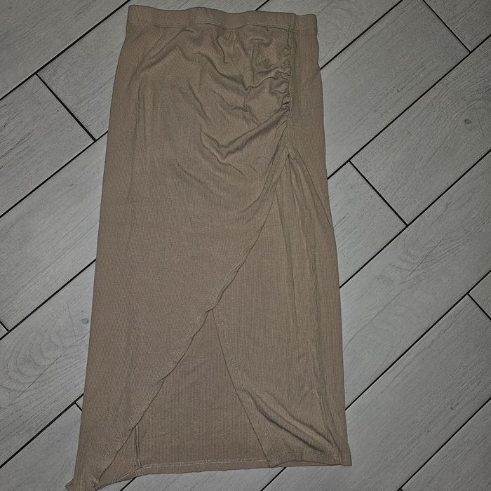 Damska dluga spódniczka