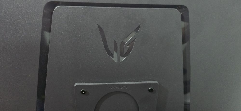 Ecrã LG ultragear 34" curvo