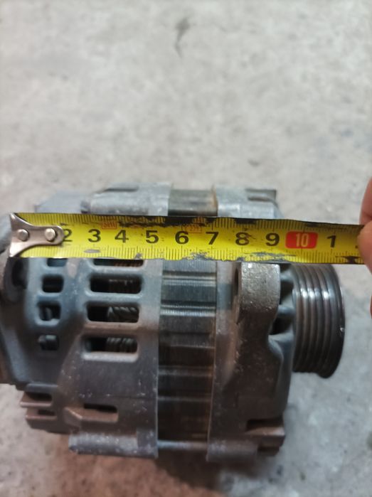 Генератор оригінал с Nissan maxima 3.0