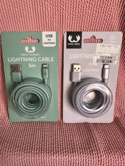 Zestaw dwóch ładowarek