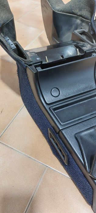 Peugeot 205 Mk2 Fase 2 Consola Central Azul / Preto