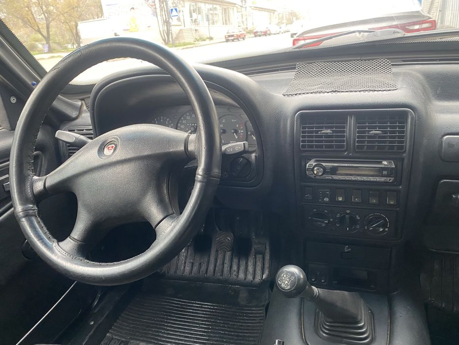 Продаю  автомобиль Волгу 31