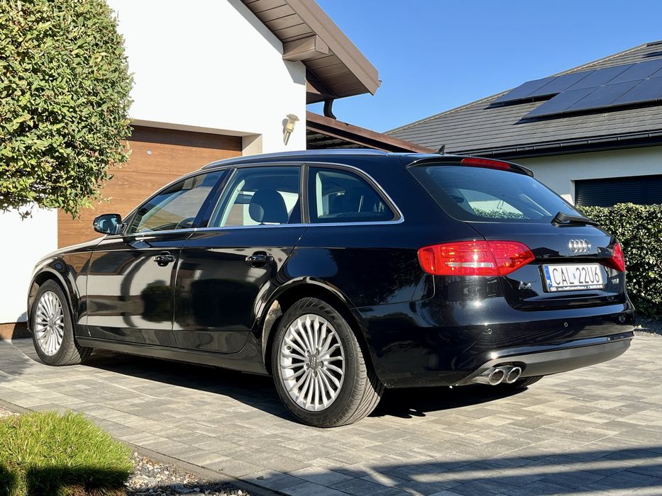 Audi A4 B8 Avant 2.0TDI Automat nowy rozrząd dwa kluczyki