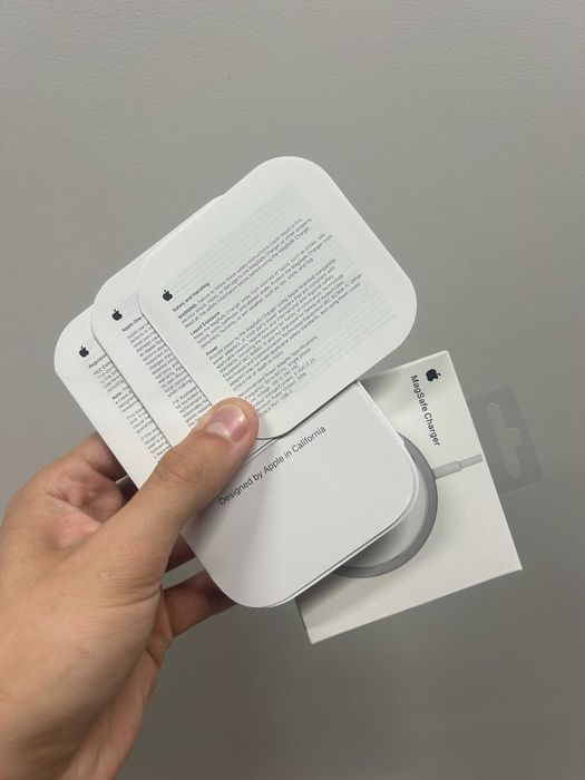 Безпровідна зарядка Apple MagSafe Type-C / USB-C для айфону iphone