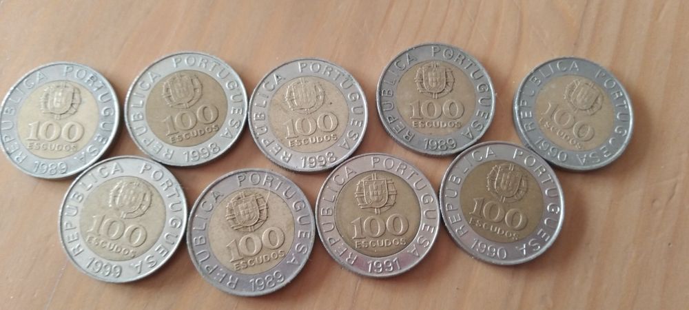 18 moedas de escudos - várias datas