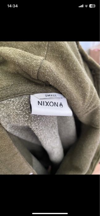 Sweat Nixon, excelente estado