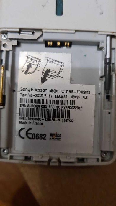 Sony Ericsson W910i, s500i, m600i на запчастини або відновлення