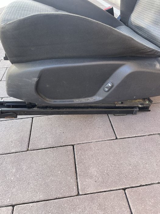 Ford Mondeo mk4 сидіння водійське