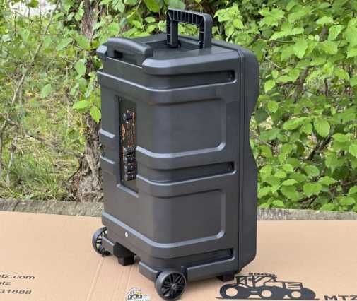 Аккумуляторная колонка с микрофоном. Портативна Bluetooth-колонка