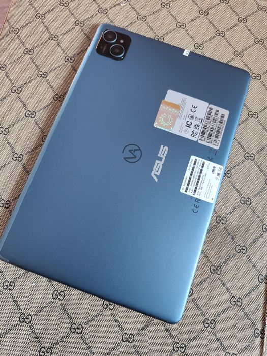 Планшет Asus  L10 6+18/128 LTE.