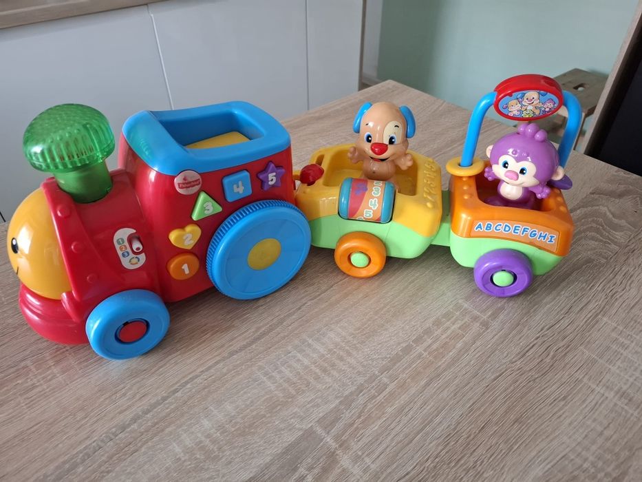 Ciuchcia lokomotywy Fisher price