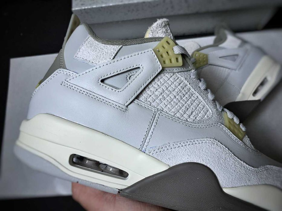 Jordan 4 Photon Dust