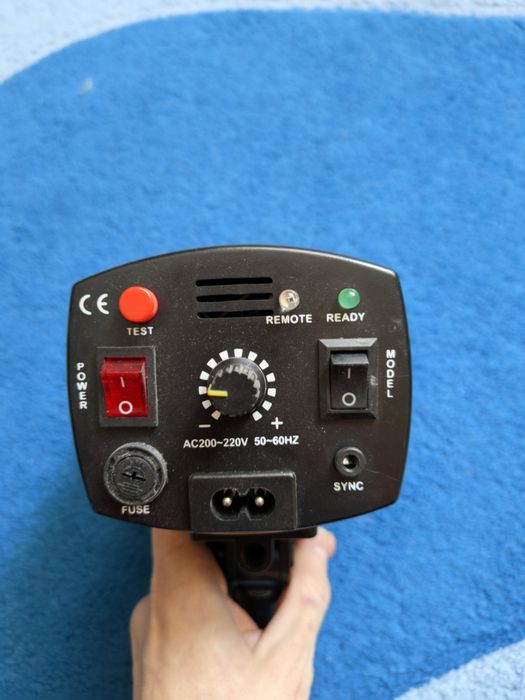 Продам Студійне світло (спалах) MiniMaster 150