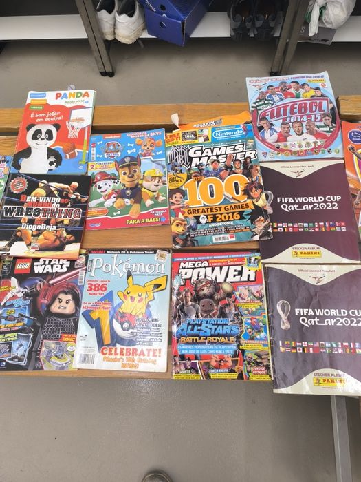 Cadernetas lote 12 € Panini Fome de Vencer Sporting/ Benfica / marvel