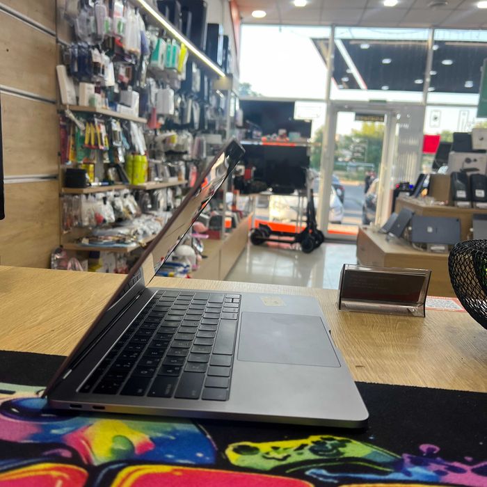 Apple MacBook Pro 13" (2017) • Гарантія 6 місяців • Обмін • Магазин •