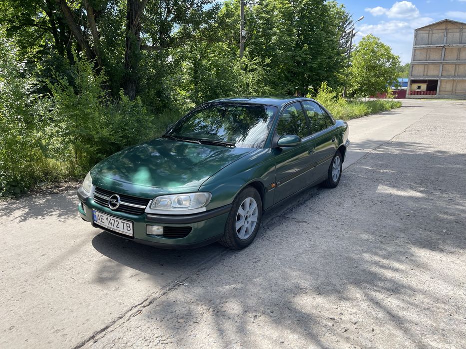 Продам Opel Omega 2.0